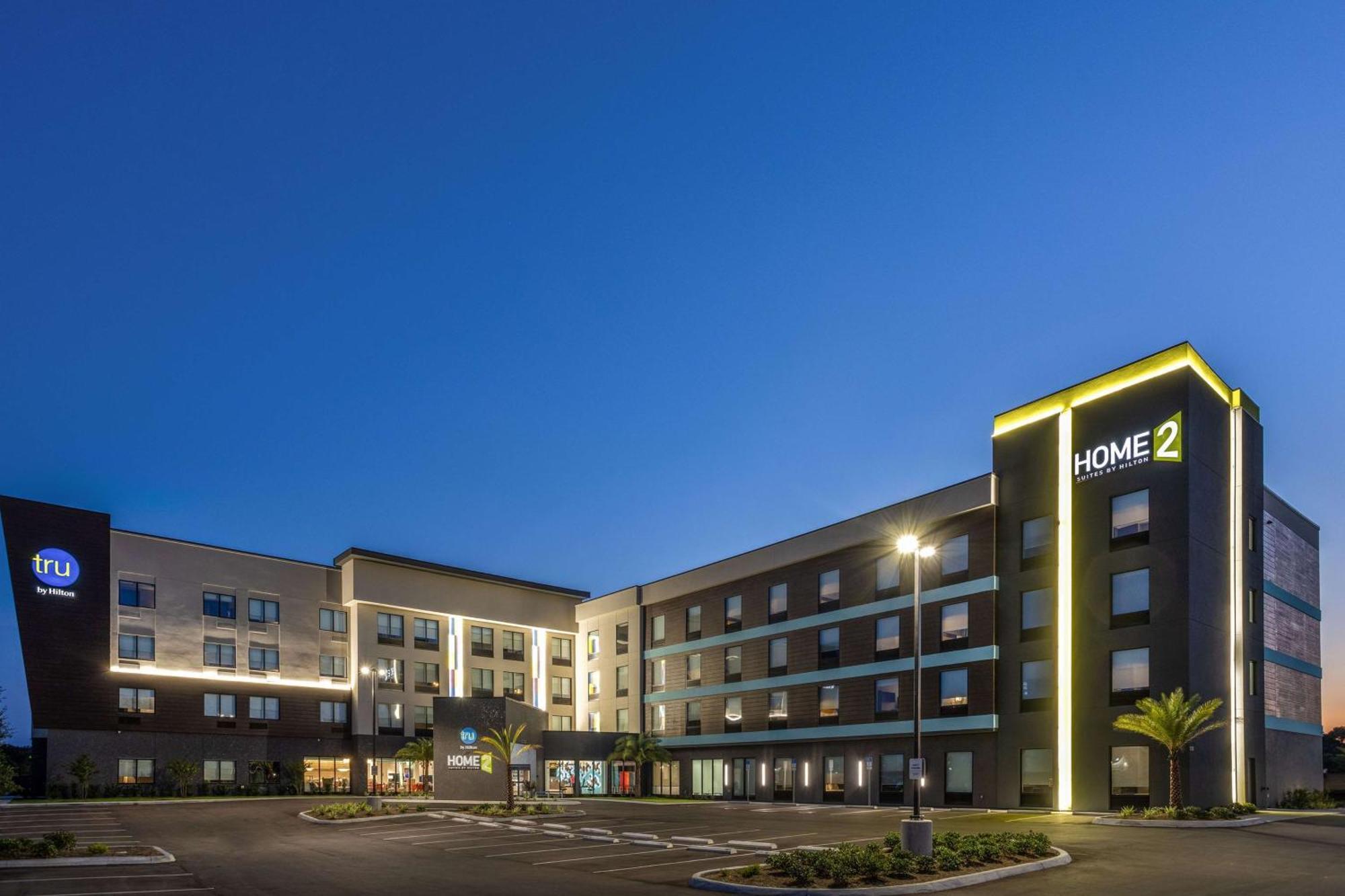 Tru By Hilton Pensacola Airport Medical Center Hotel Exterior foto
